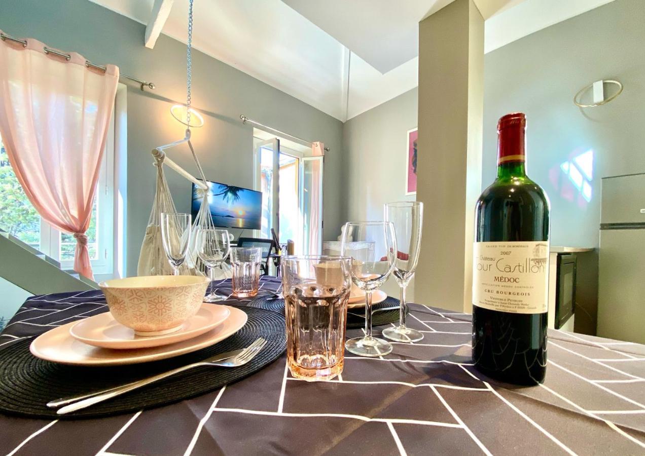 Lovely & Sunny Loft Heart Of Nice With A/C! ภายนอก รูปภาพ