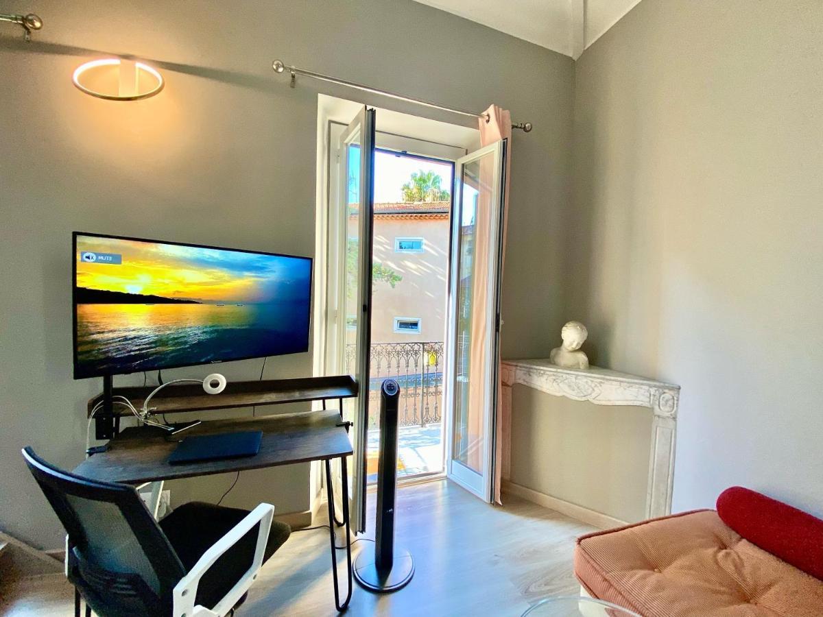 Lovely & Sunny Loft Heart Of Nice With A/C! ภายนอก รูปภาพ