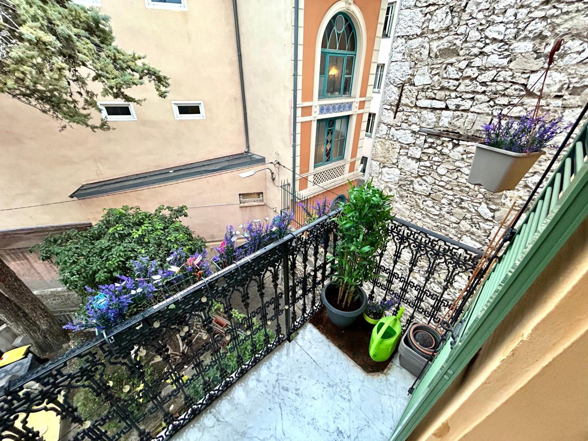 Lovely & Sunny Loft Heart Of Nice With A/C! ภายนอก รูปภาพ